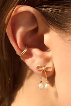 옐로우 골드 리본 매듭 담수진주 귀걸이