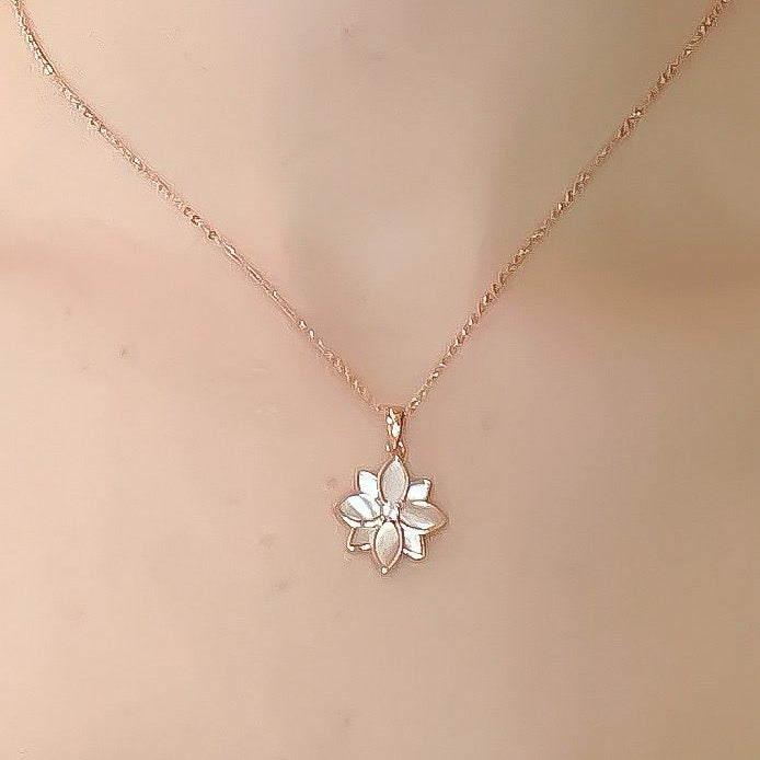 Clematis Pink Mother of Pearl Classic Necklaces