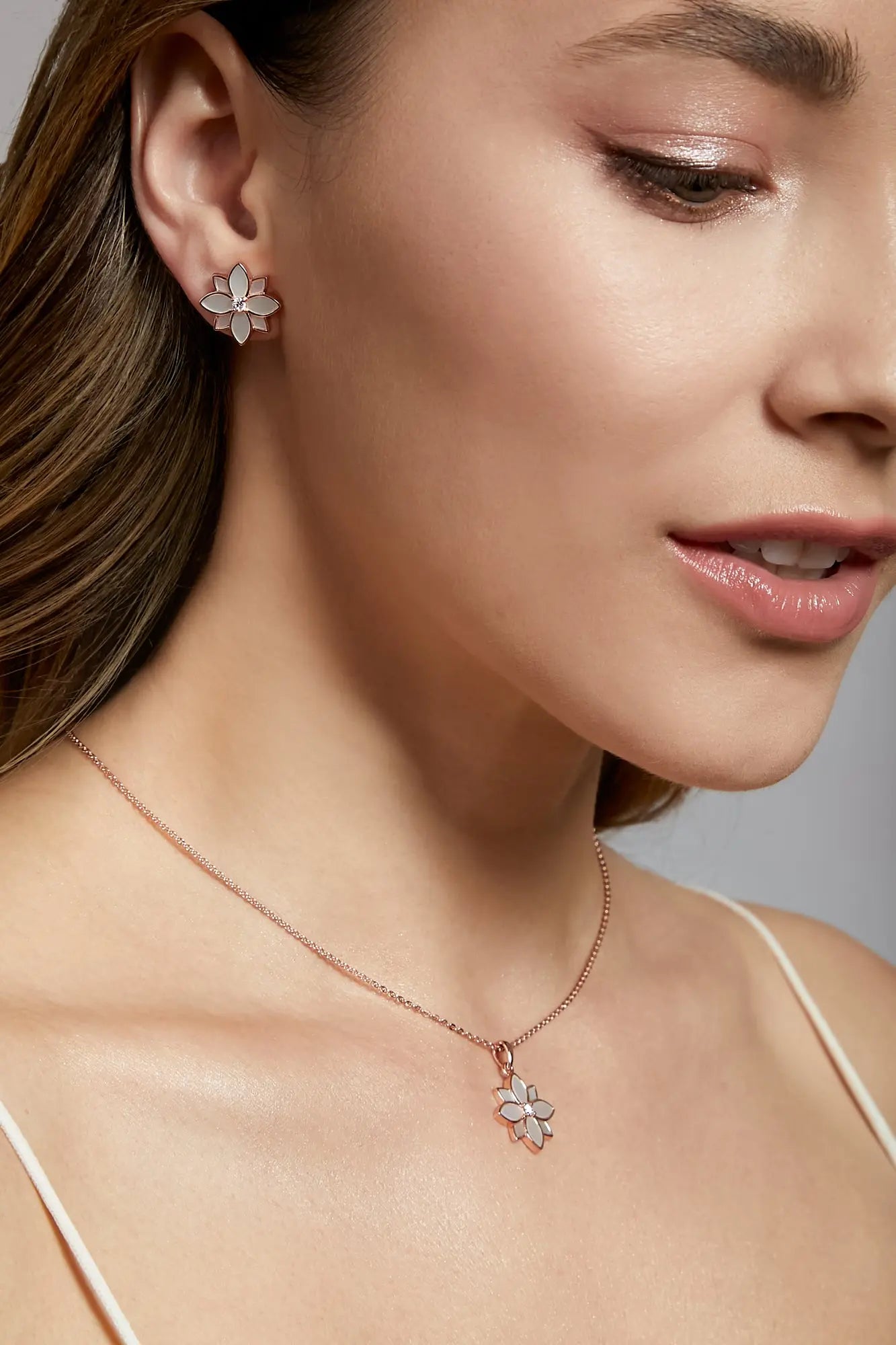 Clematis White Mother of Pearl Classic Necklace Dryden Jewelry