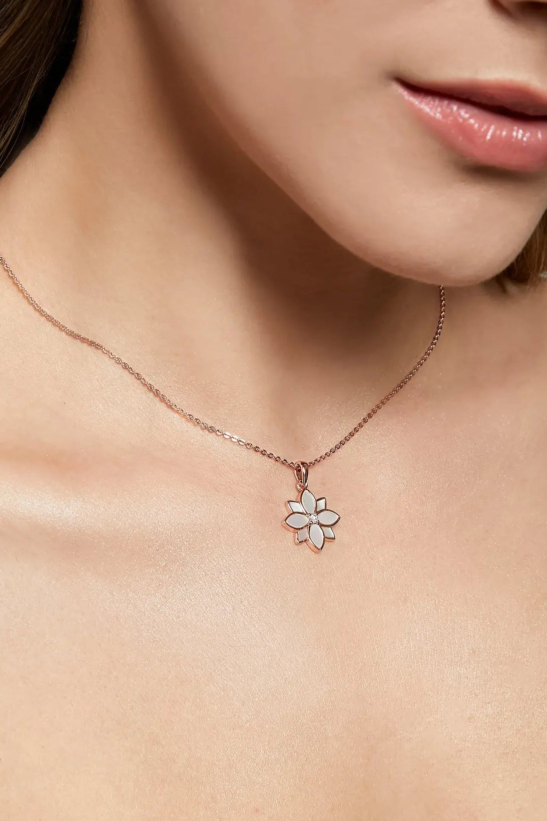 Clematis White Mother of Pearl Classic Necklace - Dryden Jewelry