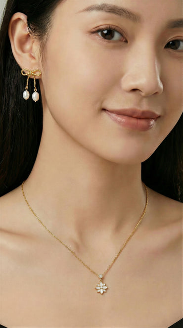 Yellow Gold Bow Knot Fresh Water Pearl Earrings